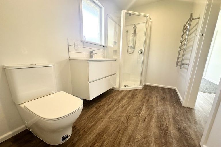 Photo of property in 34 Pembroke Street, Avondale, Christchurch, 8061