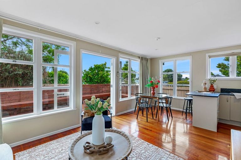 Photo of property in 3/20 Waipani Road, Te Atatu Peninsula, Auckland, 0610