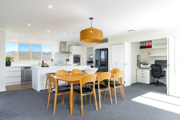 Photo of property in 129 Marlborough Ridge Drive, Fairhall, Blenheim, 7272