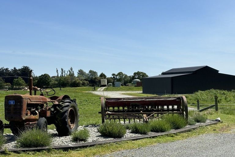 Photo of property in 33 Happy Valley Road, Herbert, Oamaru, 9495