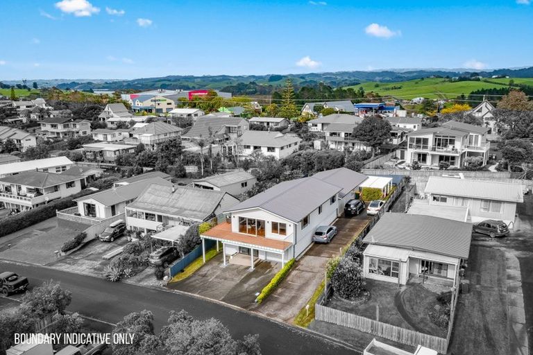 Photo of property in 17 Rawhiti Place, Snells Beach, 0920