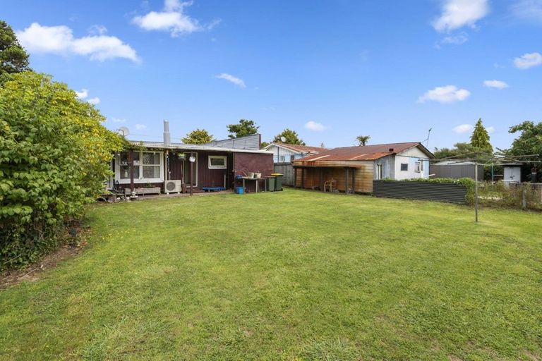 Photo of property in 17a Charles Road, Hannahs Bay, Rotorua, 3010