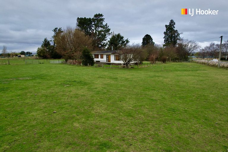 Photo of property in 11 Cardigan Street East, Middlemarch, 9597