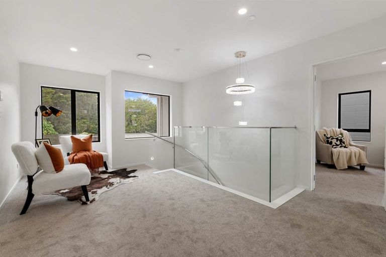Photo of property in 40d Arthur Road, Hillpark, Auckland, 2102
