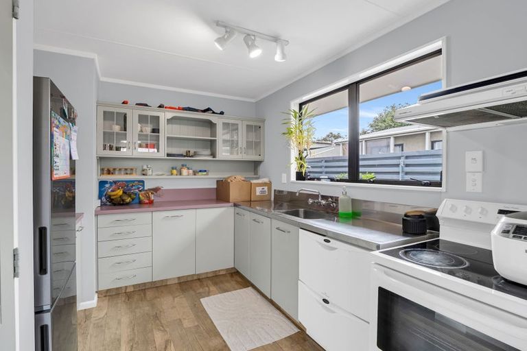 Photo of property in 2 Hampton Place, Springvale, Whanganui, 4501