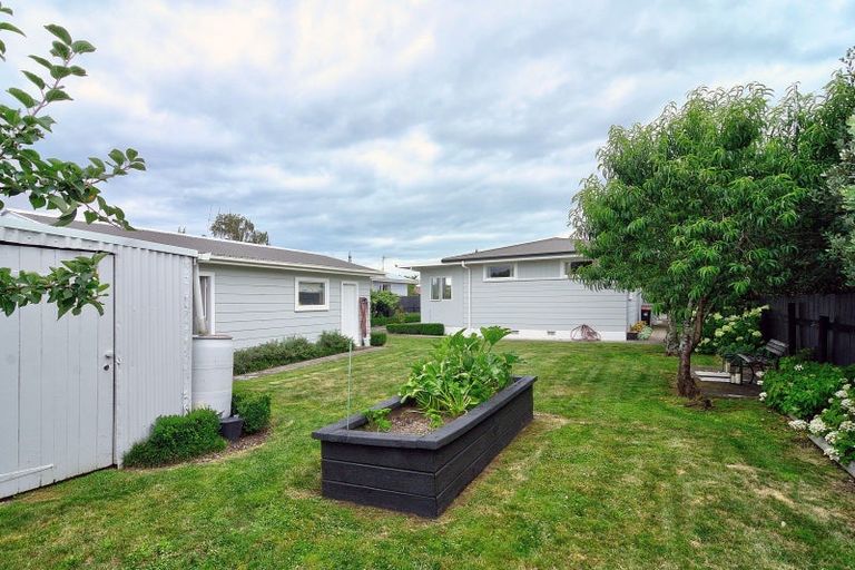 Photo of property in 19 Fisher Place, Carterton, 5713