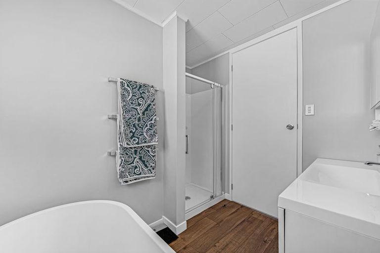 Photo of property in 6 France Street, Waiuku, 2123