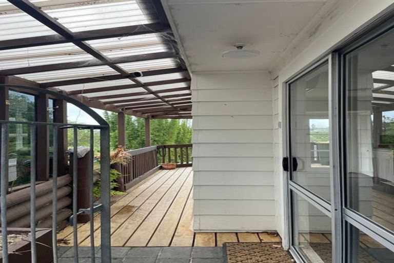 Photo of property in 62a Captain Scott Road, Glen Eden, Auckland, 0602