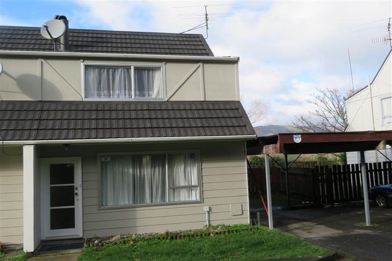 Photo of property in 264g Grounsell Crescent, Belmont, Lower Hutt, 5010