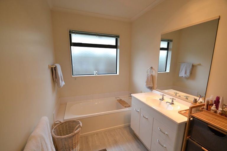 Photo of property in 363 Suffolk Road, Stoke, Nelson, 7011