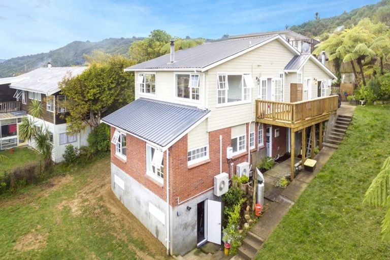 Photo of property in 16 Alleyne Court, Brown Owl, Upper Hutt, 5018