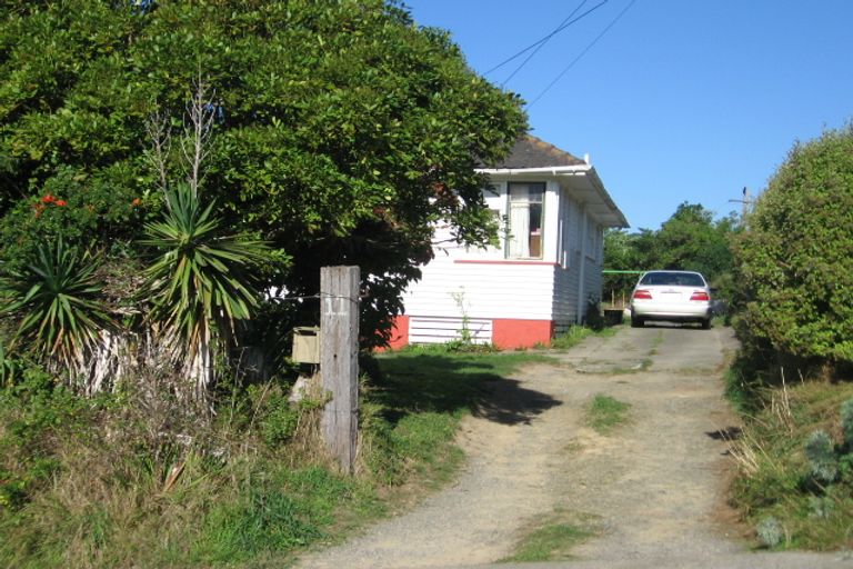 Photo of property in 11 Nohorua Street, Takapuwahia, Porirua, 5022