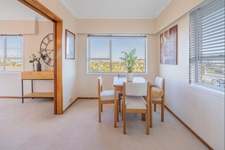 Photo of property in 118 Eban Avenue, Hillcrest, Auckland, 0627