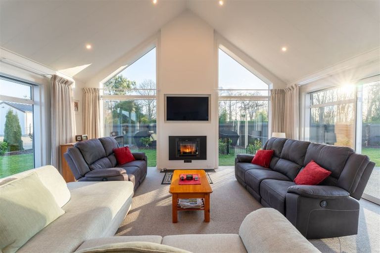 Photo of property in 4a Templer Street, Geraldine, 7930