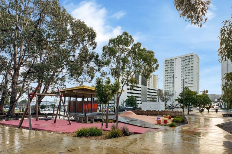 Photo of property in Proximity Apartments, 909/17 Osterley Way, Manukau, Auckland, 2104