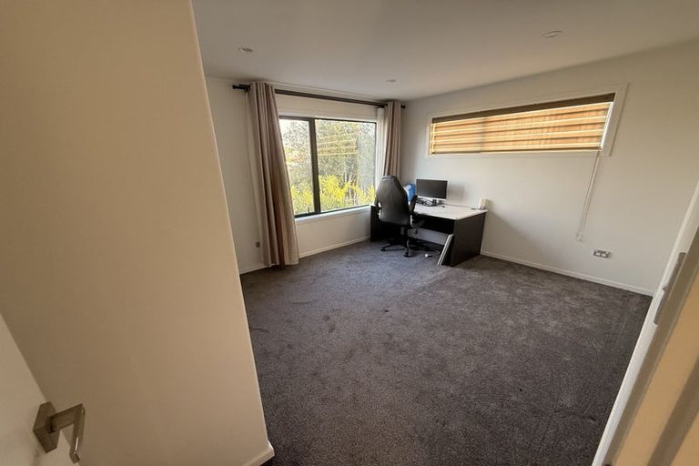 Photo of property in 34a Cassino Street, Bayswater, Auckland, 0622