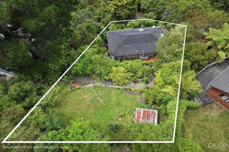 Photo of property in 14 Winchester Avenue, Pinehaven, Upper Hutt, 5019