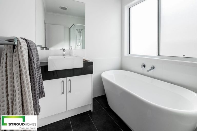 Photo of property in 48 Collie Drive, Pukehangi, Rotorua, 3015