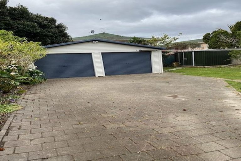 Photo of property in 37 Bristol Square, Hutt Central, Lower Hutt, 5010