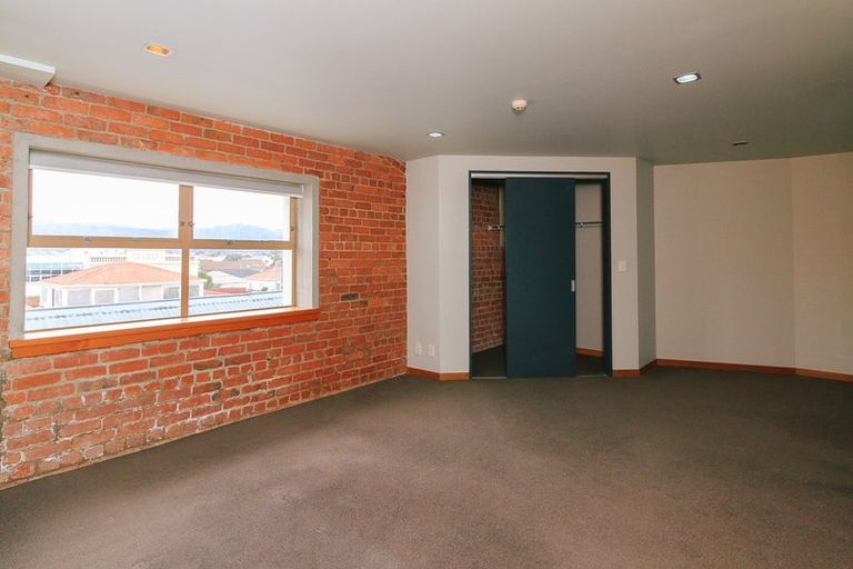 Photo of property in 38-50 Bay Street, Petone, Lower Hutt, 5012