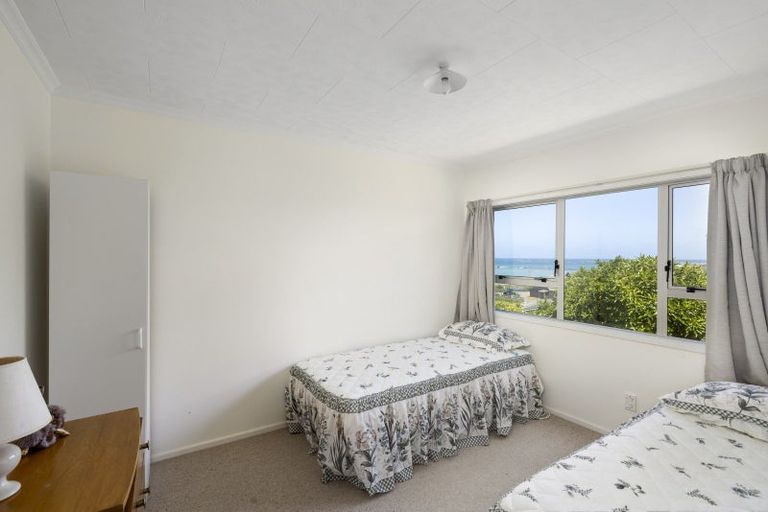 Photo of property in 9 Mangatoetoe Grove, Cape Palliser, Pirinoa, 5772