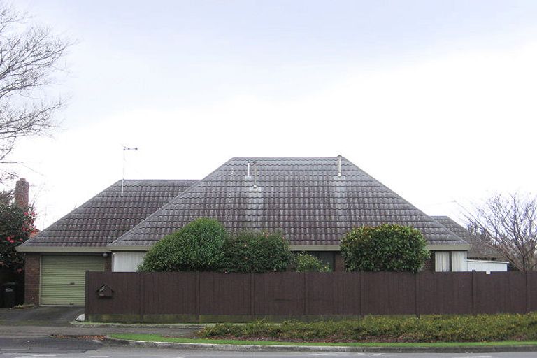 Photo of property in 65 Victoria Avenue, Palmerston North, 4410