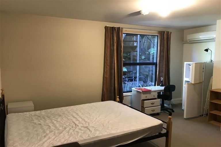 Photo of property in 5/46 Queen Street, North Dunedin, Dunedin, 9016