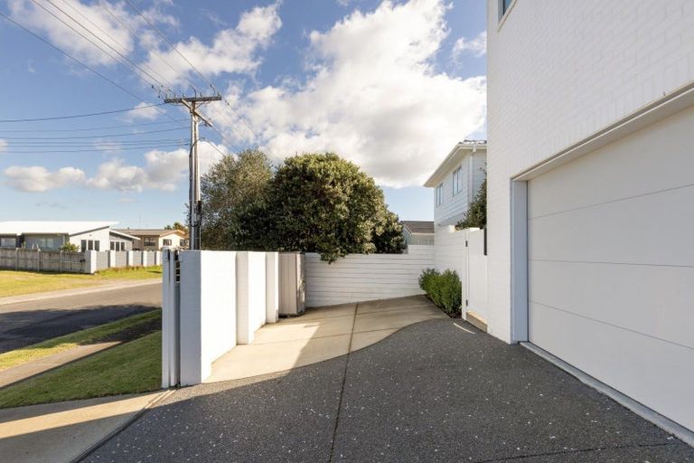 Photo of property in 249 Dickson Road, Papamoa Beach, Papamoa, 3118