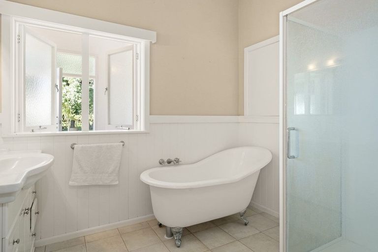 Photo of property in 271 No 2 Road, Te Puke, 3182