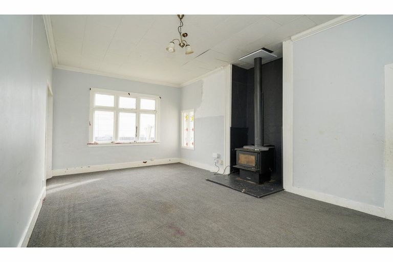 Photo of property in 11 Boyne Street, Clifton, Invercargill, 9812