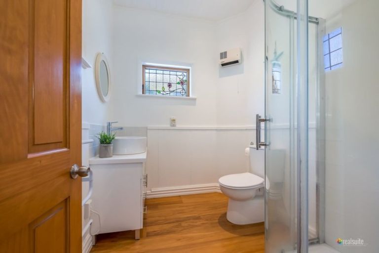 Photo of property in 3 Bauchop Road, Waterloo, Lower Hutt, 5011