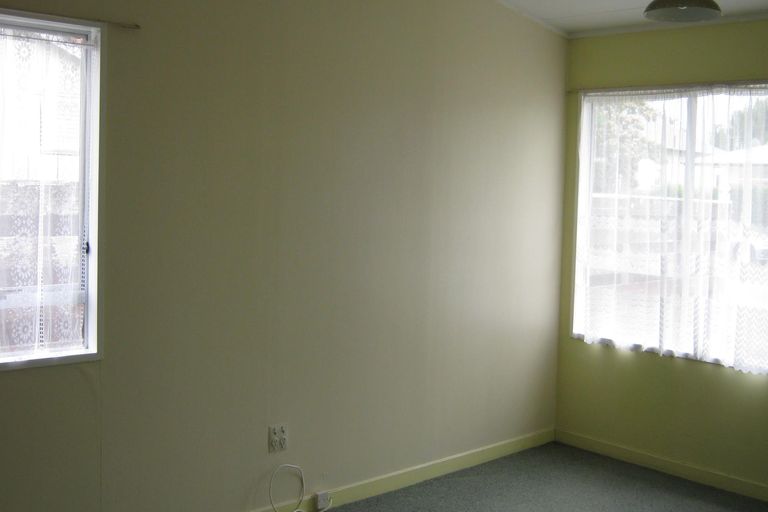 Photo of property in 464 Featherston Street, Palmerston North, 4414