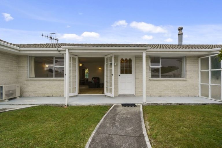 Photo of property in 28a Belvedere Avenue, Waikanae, 5036