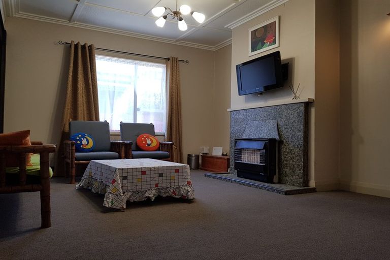 Photo of property in 16 Trafalgar Street, Johnsonville, Wellington, 6037