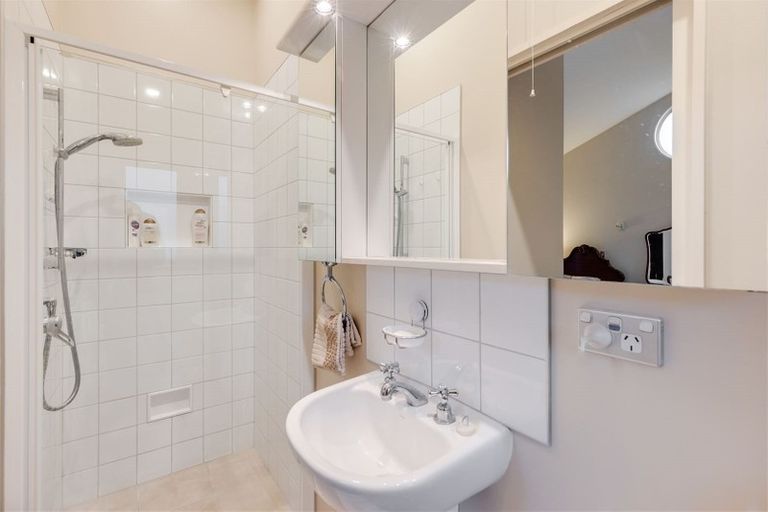 Photo of property in 46 Wai-iti Terrace, Burnside, Christchurch, 8052