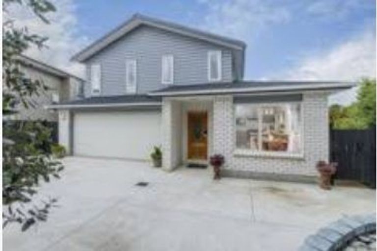 Photo of property in 47a Butley Drive, Farm Cove, Auckland, 2012