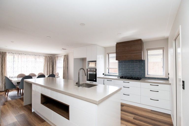 Photo of property in 27 Costello Drive, Ngatea, 3503