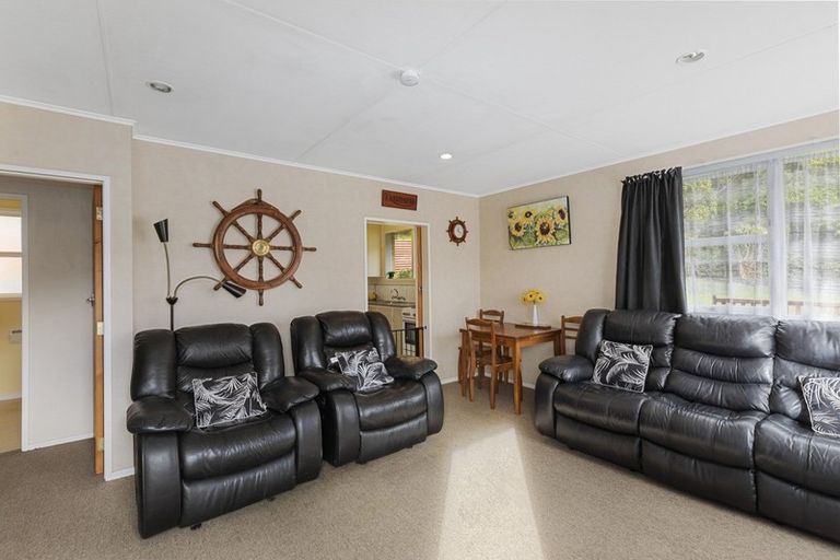 Photo of property in 25a Karaka Street, Wainuiomata, Lower Hutt, 5014