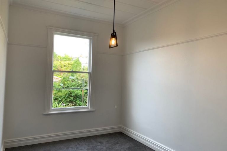 Photo of property in 2/32 Sheen Street, Roslyn, Dunedin, 9010