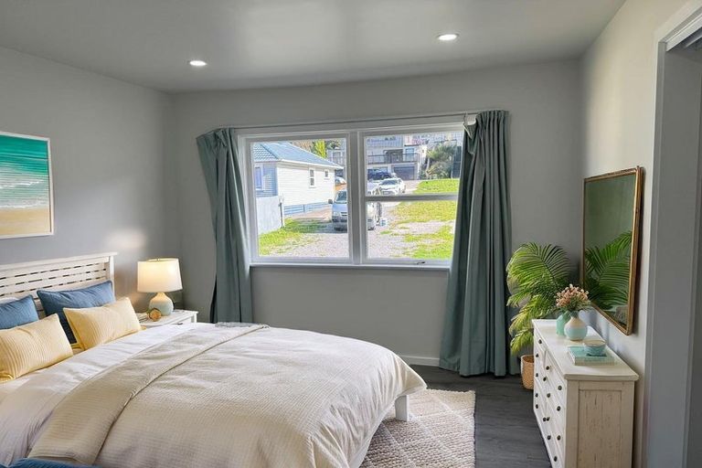 Photo of property in 11 Main Road, Wainuiomata, Lower Hutt, 5014