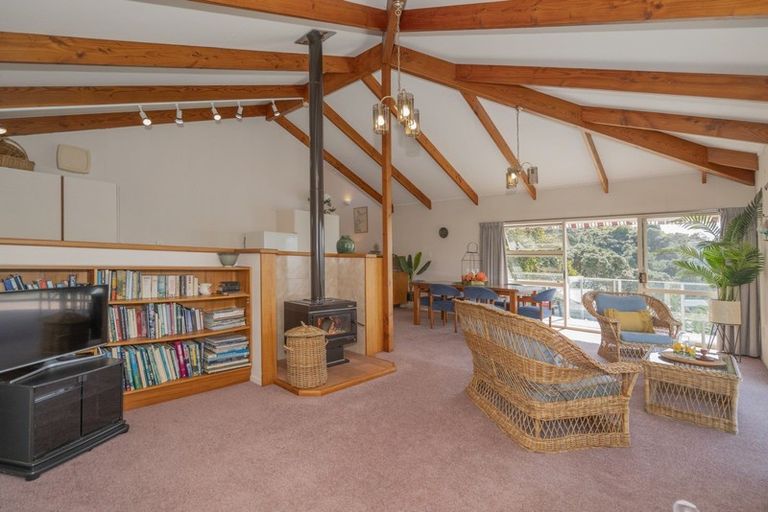 Photo of property in 76 Grange Road, Hahei, Whitianga, 3591