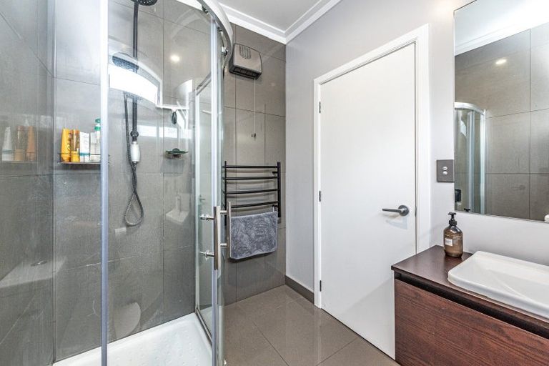 Photo of property in 3 Kamahi Street, Castlecliff, Whanganui, 4501