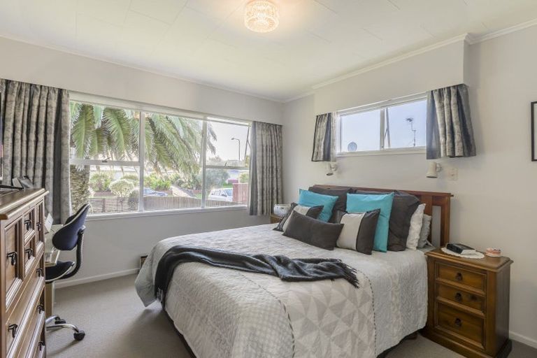 Photo of property in 15 Teoti Street, Paraparaumu Beach, Paraparaumu, 5032