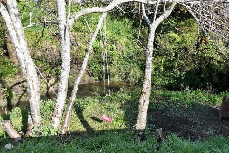 Photo of property in 94 Ward Street, Cobden, Greymouth, 7802