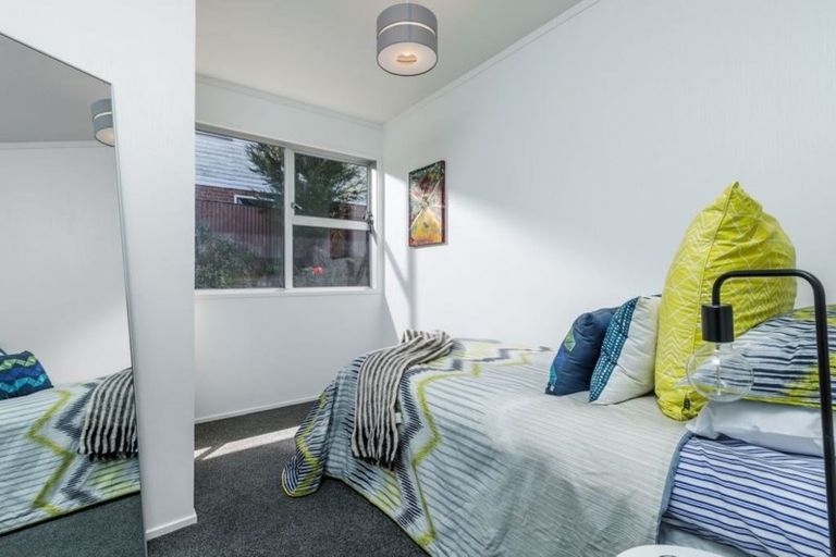 Photo of property in 4/1 Manuka Road, Bayview, Auckland, 0629
