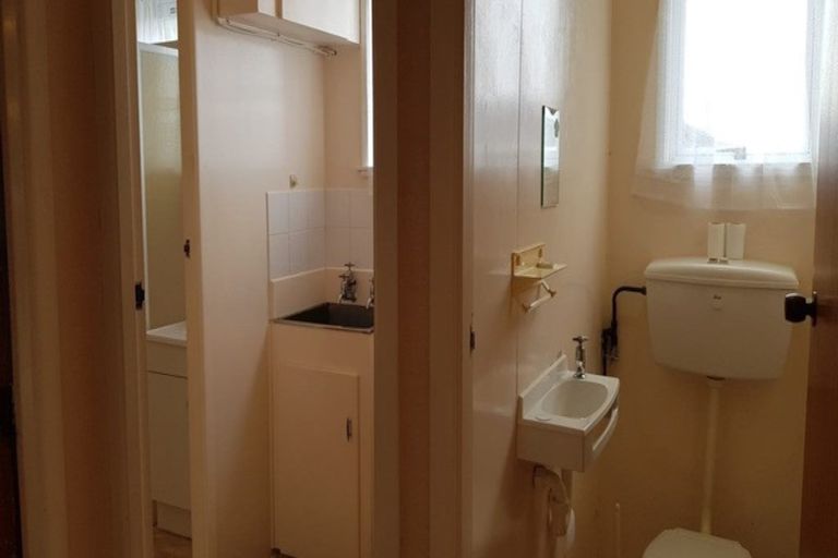 Photo of property in 3/21 Dorset Avenue, Westown, New Plymouth, 4310