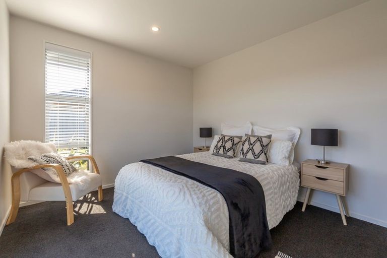 Photo of property in 10 Shale Court, Rolleston, 7614