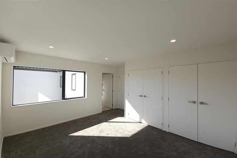 Photo of property in 17d Stanniland Street, Sunnyhills, Auckland, 2010