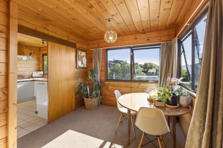 Photo of property in 27 Hauraki Street, Karori, Wellington, 6012