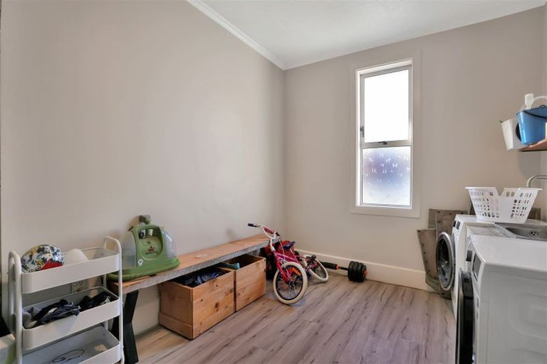 Photo of property in 68 Oxford Street, Hampstead, Ashburton, 7700